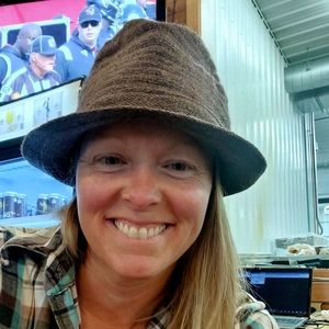 Meet your Posher, Posh